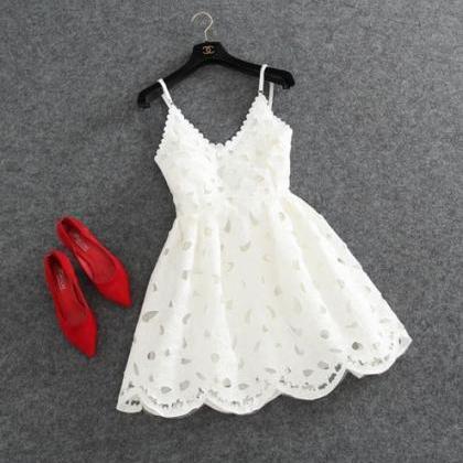 White Lace/satin Homecoming Dresses Sleeveless..