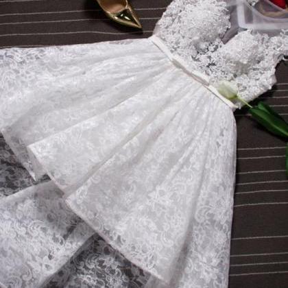 White Lace/satin Homecoming Dresses Sleeveless..