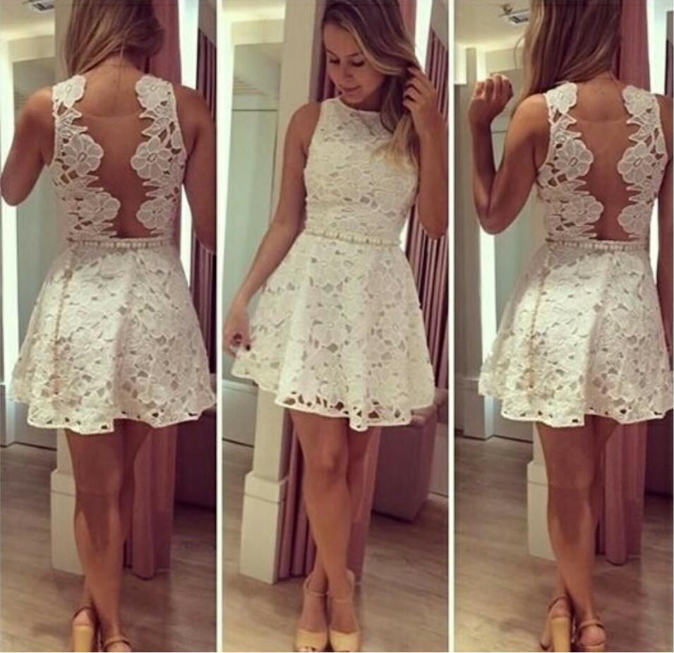 White Homecoming Dresses Sleeveless A Line Round Neck Gauze Above Knee Lace